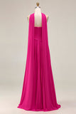 Fuchsia Sweetheart Une robe de bal longue plissée avec une ceinture