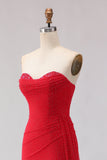 Robe de bal longue en satin perlée bustier sirène rouge avec fente