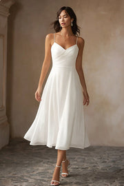 Robe de mariée midi en mousseline de soie blanche à bretelles spaghetti