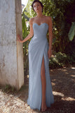 Robe de dîner de répétition sans bretelles blanches froncées