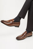 Chaussures de fête en cuir marron à enfiler pour hommes