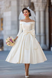 Corset ivoire robe midi décollée avec nœud détachable