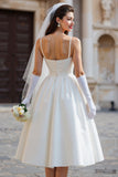 Robe de mariée longue blanche à bretelles fines avec nœud détachable