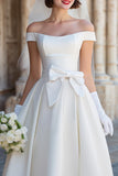 Corset blanc épaule dénudée Une robe de mariée Midi Line avec nœuds