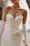 Robe courte de mariée Sweetheart Ivory Bodycon (sans gants)