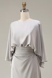 Robe de mère de la mariée à fourreau argenté à manches 3/4 avec poches