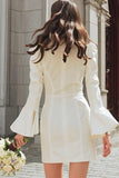 Robe de mariée courte blazer courte bodycon en châle ivoire à manches évasées