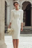Robe de mariée midi bodycon à col rond en ivoire avec boutons