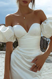 Robe de mariée courte en ivoire à épaules dénudées