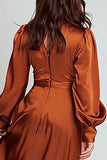 Satin rouille A Line à col en V pour robe formelle midi