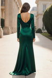 Robe formelle longue à col en V en satin vert foncé avec fente