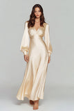 Robe formelle longue en satin champagne à col en V