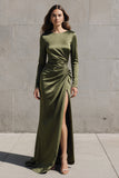 Robe formelle à manches longues en satin satin olive avec fente