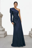 Robe formelle sirène à manches longues à une épaule bleu marine