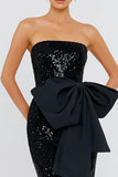 Robe formelle longue en sirène noire à sequins sans bretelles avec nœud