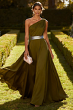 Robe Maxi en mousseline olive à une épaule