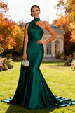 Écharpe à col vert foncé, une épaule sirène et robe longue de cérémonie
