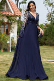 Robe marine à paillettes en V à col long plissé en mère de la mariée