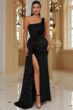 Robe de soirée noire à paillettes à une épaule avec fente