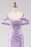 Corset sirène violette à épaules dénudées, longue robe de bal perlée et fendue