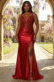 Robe de bal longue grande taille appliquée en satin bordeaux avec une fente