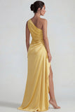 Jaune, une épaule, satin froncé à volants, fourreau long, robe formelle longue avec fente