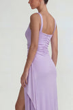 Robe formelle longue à col carré lilas à col carré en satin froissé