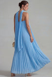 Robe formelle en chiffon bleu plissée à longues lignes avec ruban