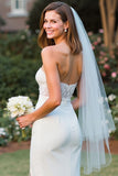 Robe de mariée Midi en dentelle blanche sans bretelles avec fente