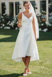 Robe de mariée en satin midi en dentelle blanche en V