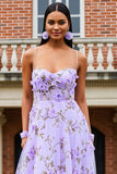 Robe de bal longue à bretelles fines florales lilas avec des fleurs 3D