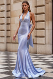 Robe longue de bal de promo bleu clair à dos nus perlés en sirène avec nœud