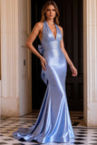 Robe longue de bal de promo bleu clair à dos nus perlés en sirène avec nœud