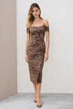 Robe de travail midi bodycon bodycon léopard marron à épaules dénudées avec fente dans le dos