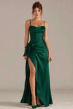 Robe longue de cérémonie à bretelles fines en satin vert foncé Fourreau