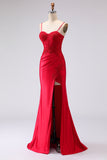 Longue robe de bal de bal brodée en satin rouge en dentelle dans le dos, fendue