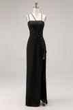 Robe formelle longue à bretelles fines en satin à fourreau noir avec fente