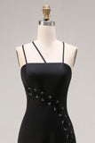 Robe formelle longue à bretelles fines en satin à fourreau noir avec fente