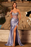 Robe longue de bal sans bretelles à perles en corset sirène-lilas avec fente