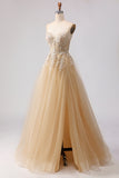 Robe de bal longue en tulle perlée vert sauge avec broderie