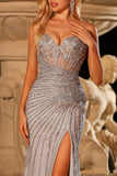 Corset sirène sans bretelles argenté à perles scintillantes, longue robe de bal avec fente
