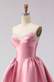 Robe de bal longue en satin rose poudré à la ligne structurée et jupe ample
