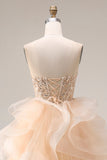 Robe de bal longue en organza sans bretelles en A A-Line au champagne avec volants