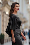 Robe noire de la mère de la mariée à la sirène noire froncée avec manches