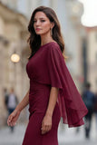 Robe noire sirène froncée de la mère de la mariée avec demi-manches