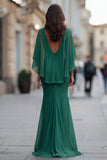 Robe noire sirène froncée de la mère de la mariée avec demi-manches