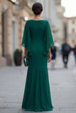 Robe de la mère de la mariée en chiffon vert foncé à col en V et manche