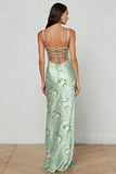 Robe longue fleurie imprimée vert sauge avec dentelle dans le dos