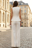 Costume d'affaires femme 2 pièces ivoire col rond simple boutonnage
