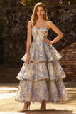 Robe de bal de bal à étages A Strapless Jawcford bleu poussiéreux En A Corset à étages avec volants